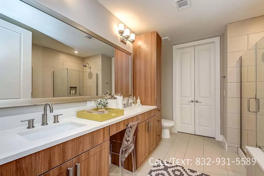 Apartment for rent at 3501 Vossdale Rd #CHV, Houston, TX 77027