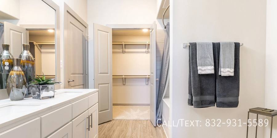 Apartment for rent at 1576 Westborough Dr #RW1, Katy, TX 77449