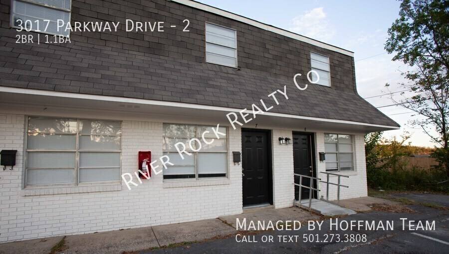 Apartment for rent at 3017 Parkway Dr #2, North Little Rock, AR 72118