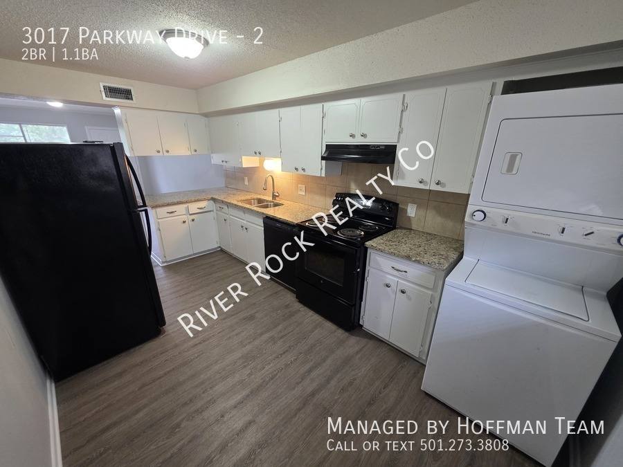 Apartment for rent at 3017 Parkway Dr #2, North Little Rock, AR 72118
