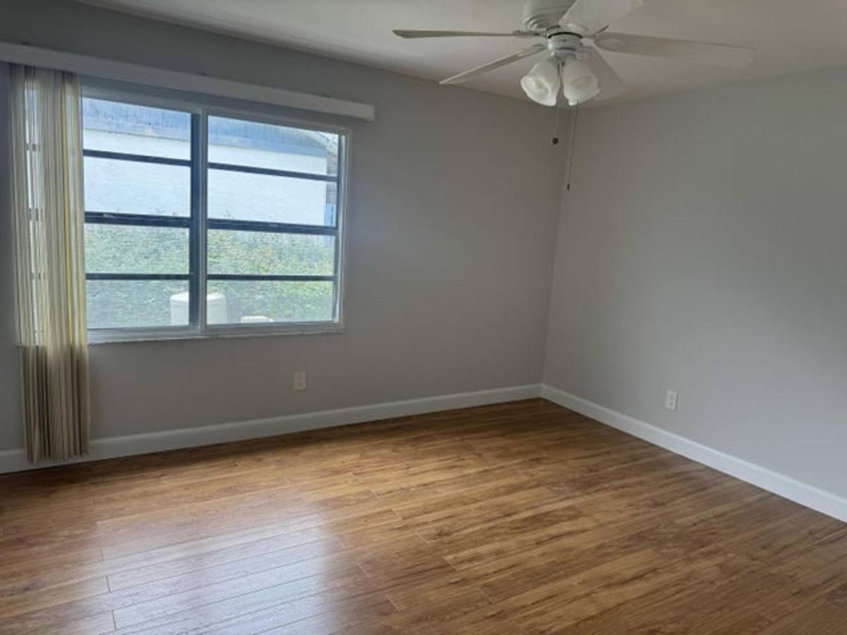 House for rent at 1204 Timberlane Circle, Lake Worth, FL 33463