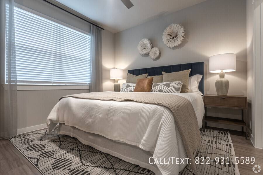 Apartment for rent at 10829 Hammerly Blvd #ABC2, Houston, TX 77043