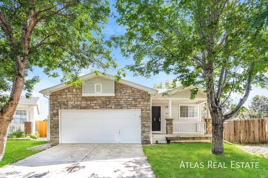 House for rent at 19558 E 18th Ave, Aurora, CO 80011