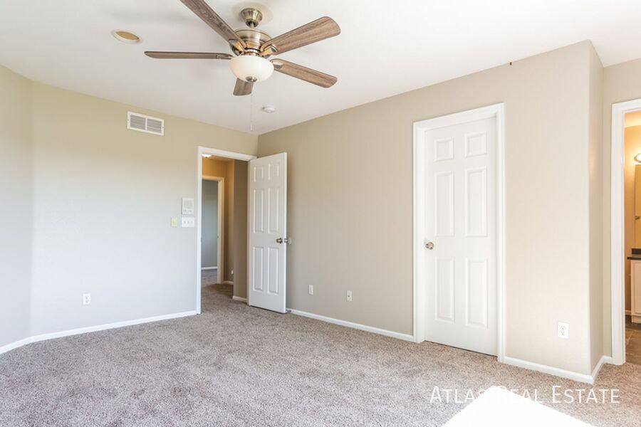 House for rent at 19558 E 18th Ave, Aurora, CO 80011