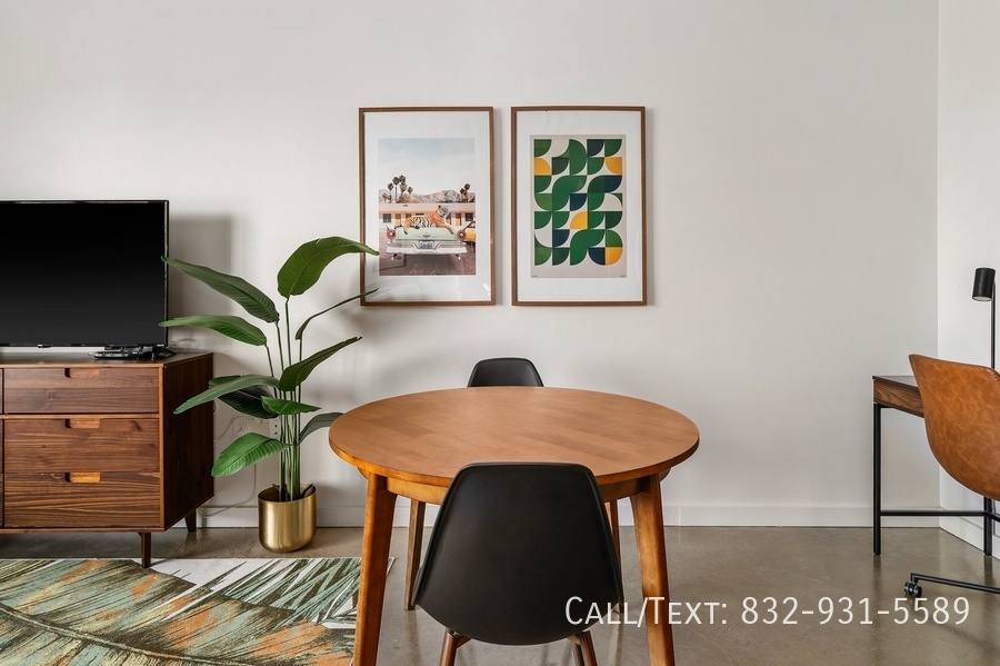 Apartment for rent at 1966 Travis St #MM3, Houston, TX 77002