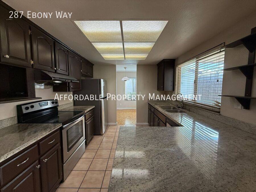 House for rent at 287 Ebony Way, Hayward, CA 94544