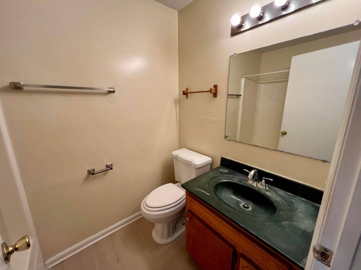 Apartment for rent at 2124 Doctor Martin Luther King Jr Blvd #C-23, Murfreesboro, TN 37130