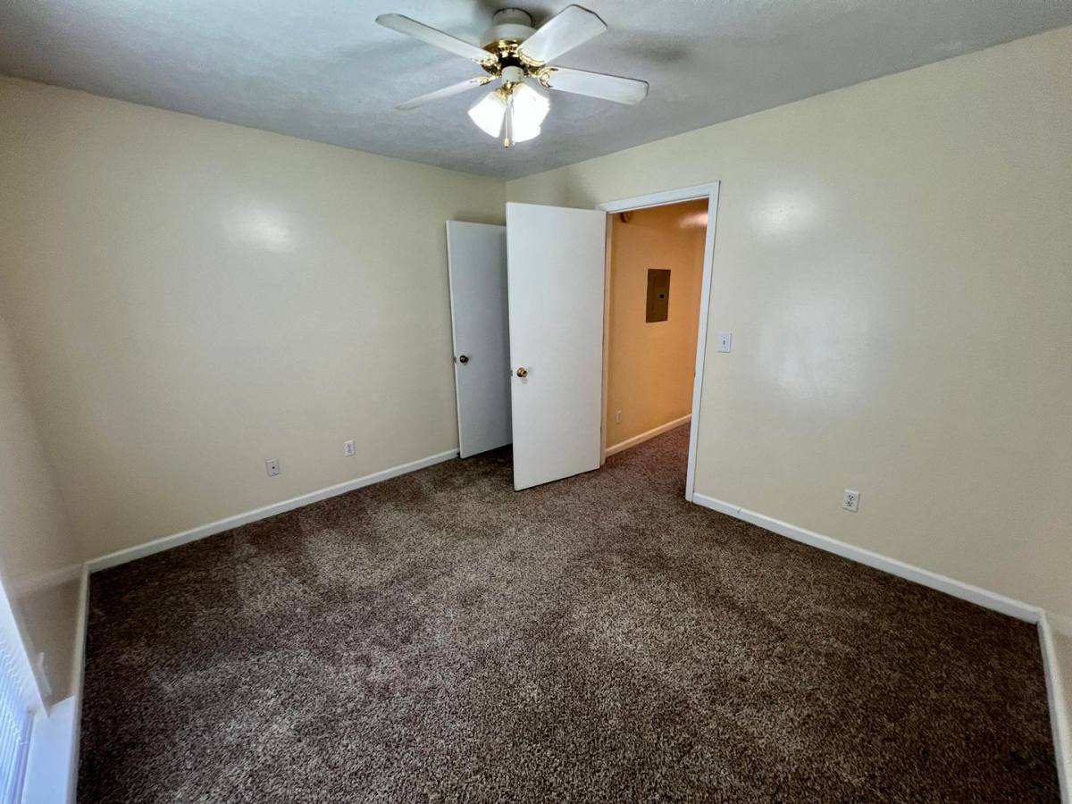 Apartment for rent at 2124 Doctor Martin Luther King Jr Blvd #C-23, Murfreesboro, TN 37130