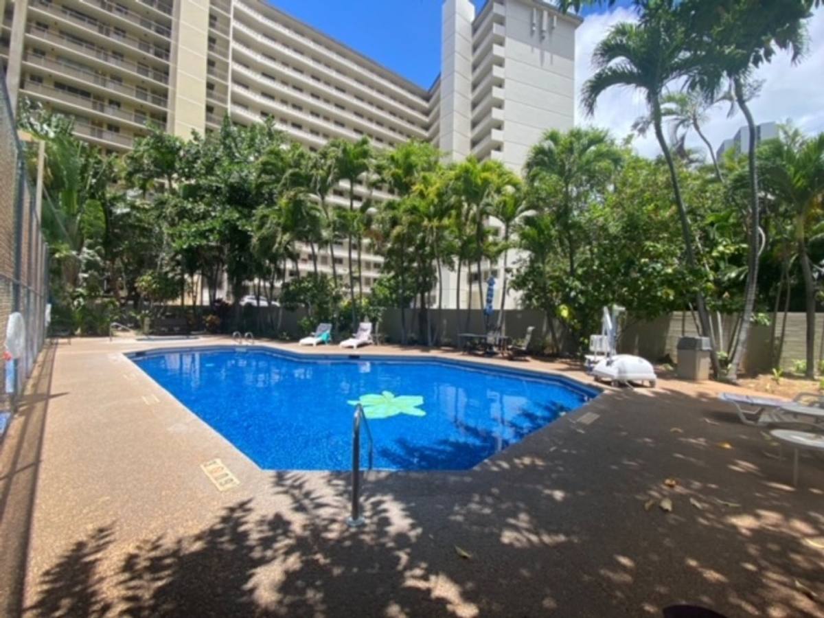 Apartment for rent at 1700 Ala Moana Blvd, Honolulu, HI 96815