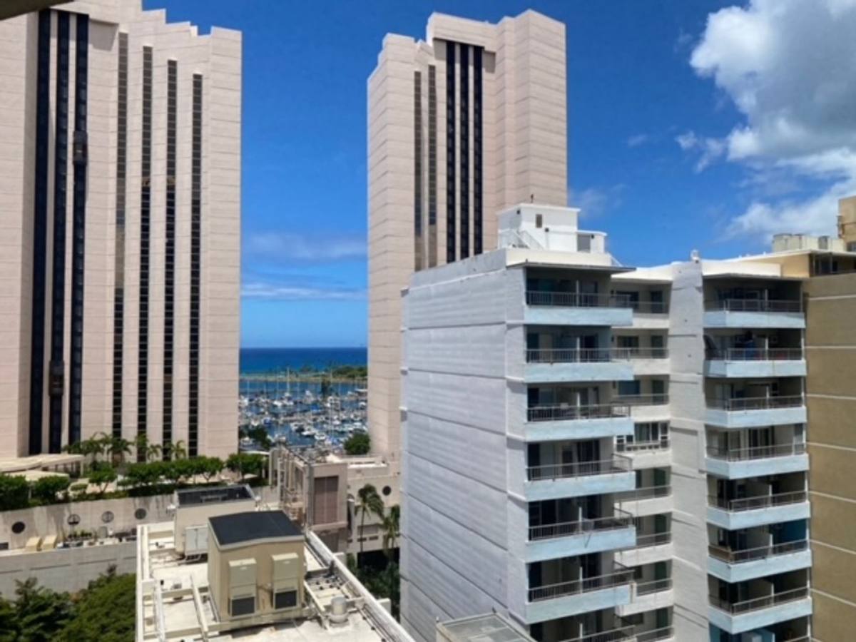 Apartment for rent at 1700 Ala Moana Blvd, Honolulu, HI 96815