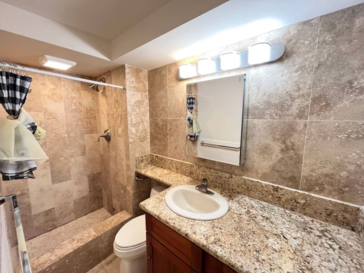 Apartment for rent at 1700 Ala Moana Blvd, Honolulu, HI 96815