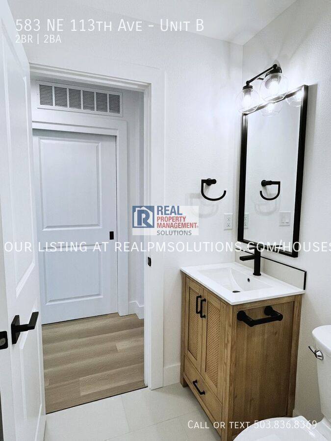 Apartment for rent at 583 NE 113th Ave #B, Portland, OR 97220