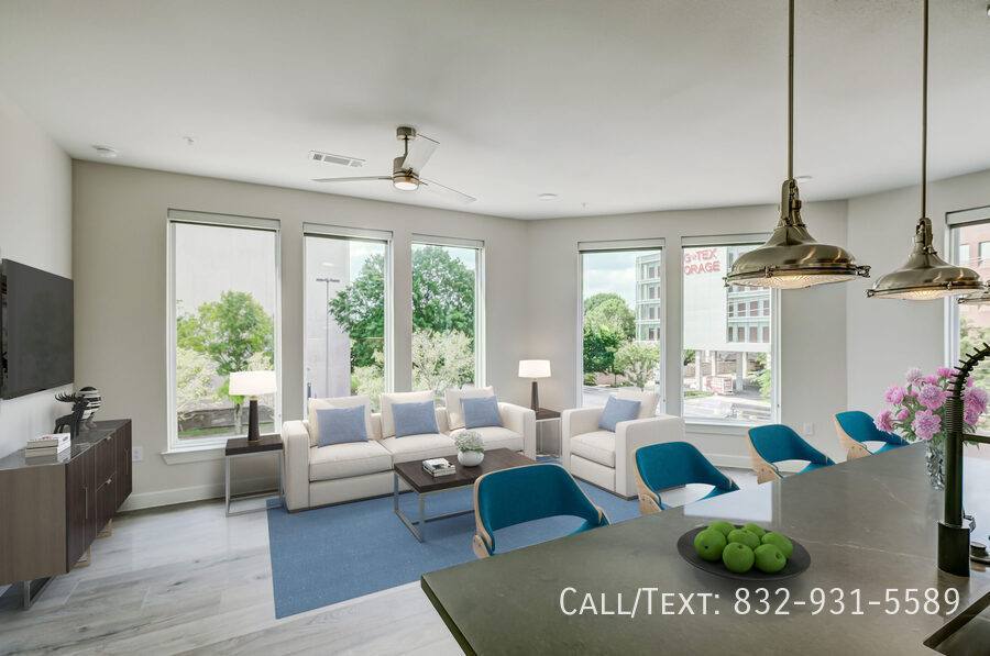 Apartment for rent at 4740 Westheimer Rd #ARO3, Houston, TX 77027