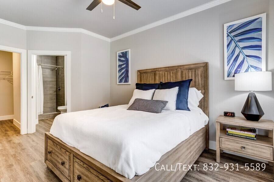 Apartment for rent at 1000 S Braeswood Blvd #MF1, Houston, TX 77096