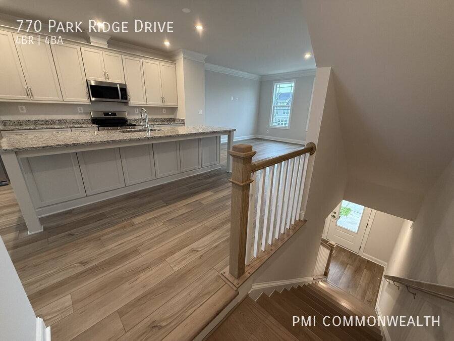 Townhouse for rent at 770 Park Ridge Dr, Crozet, VA 22932