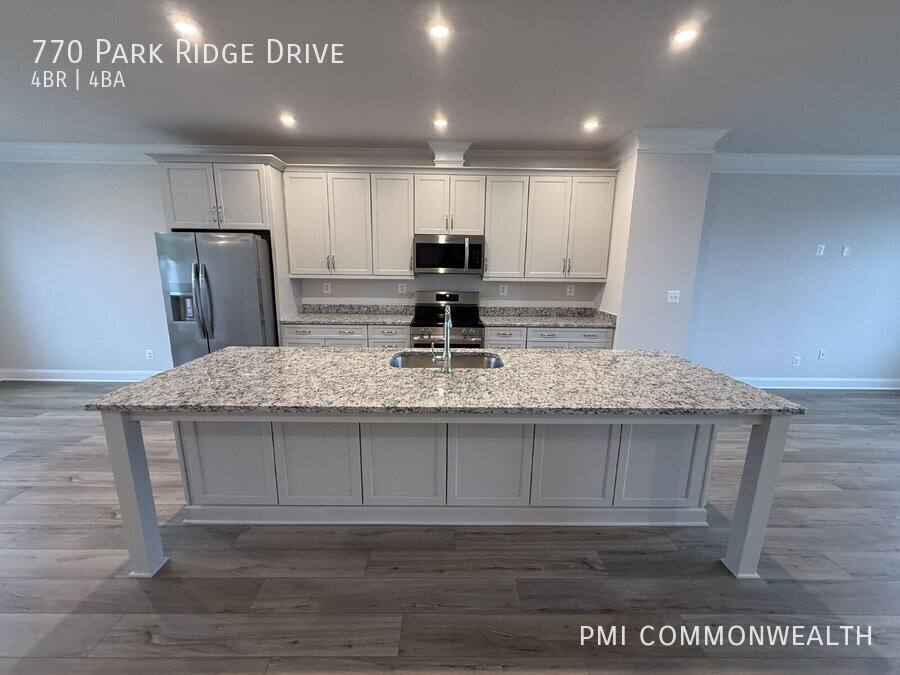 Townhouse for rent at 770 Park Ridge Dr, Crozet, VA 22932