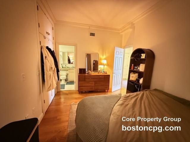 Apartment for rent at 421 Hanover #23, Boston, MA 02113
