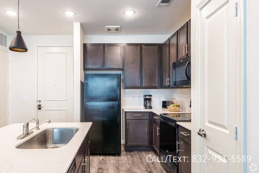 Apartment for rent at 1100 Commerce St #MKCL, Houston, TX 77002