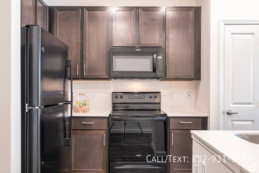 Apartment for rent at 1100 Commerce St #MKCL, Houston, TX 77002