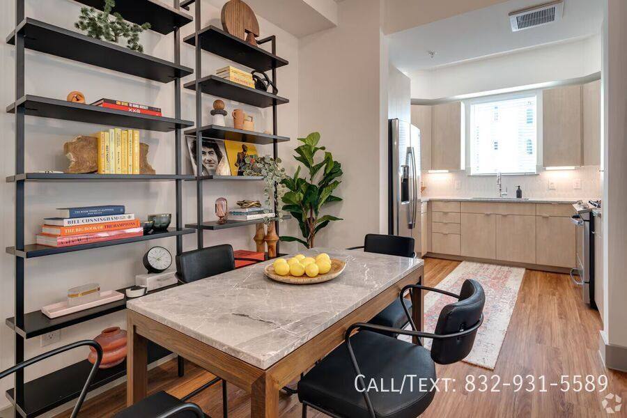 Apartment for rent at 5201 San Felipe St #RARH1, Houston, TX 77056