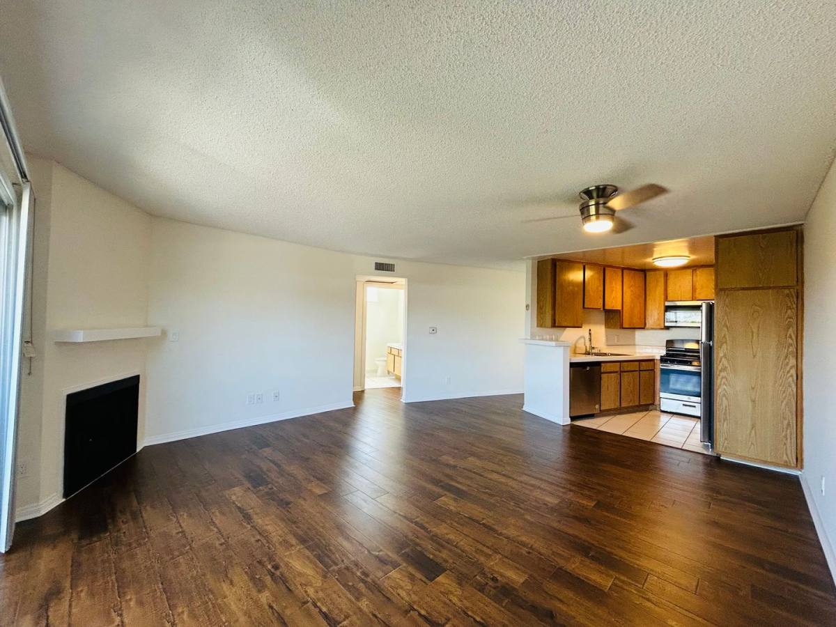 Apartment for rent at 10520 National Blvd, Los Angeles, CA 90034