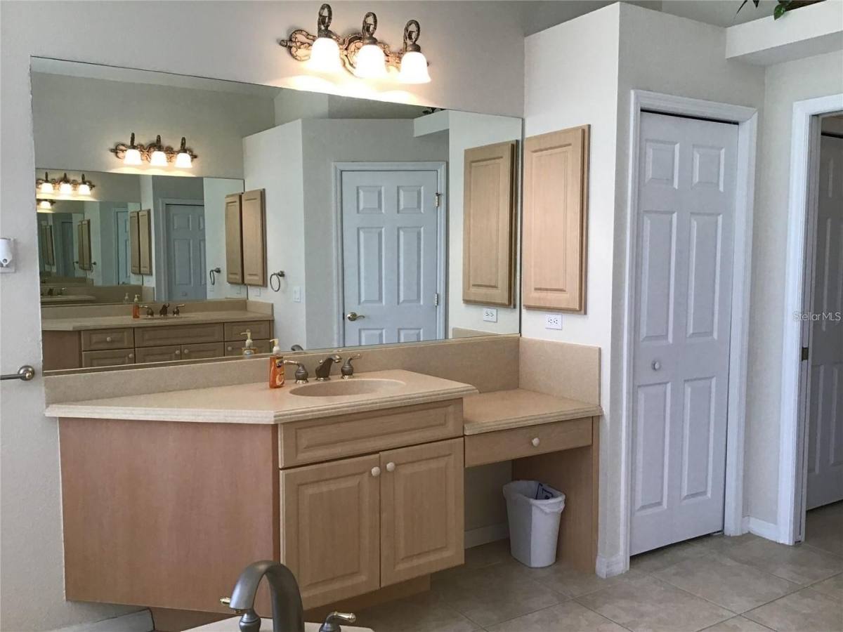 House for rent at 1292 W Hillsborough Blvd, North Port, FL 34288