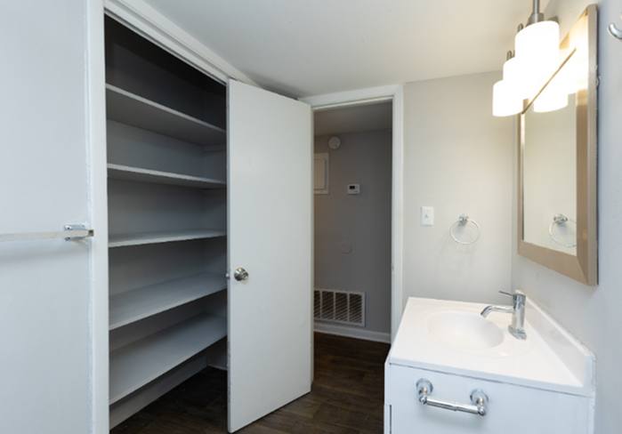 Apartment for rent at 180 S Pine Lake Dr #6A, Spartanburg, SC 29306