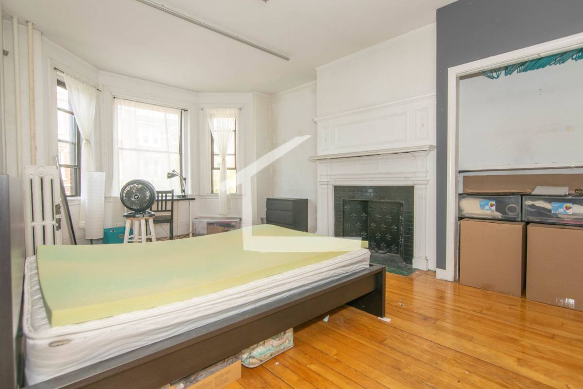 Condo for rent at 18 Glenville, Allston, MA 02134