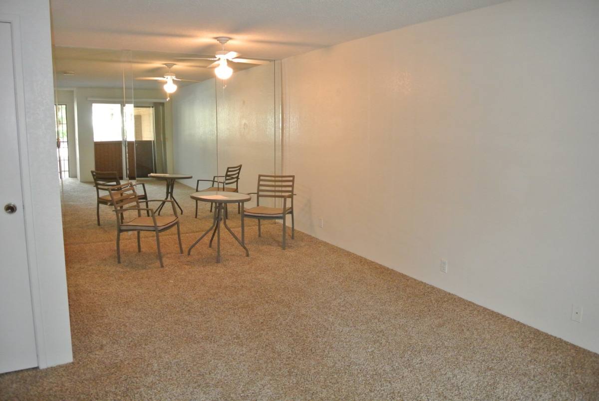 Condo for rent at 2875 N Los Felices Rd #209, Palm Springs, CA 92262