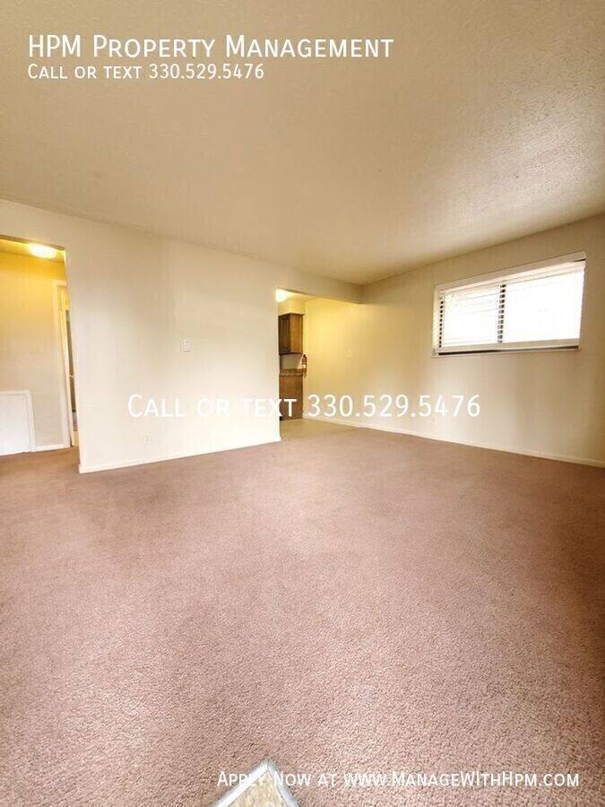 Apartment for rent at 591 E Buchtel Ave, Akron, OH 44304