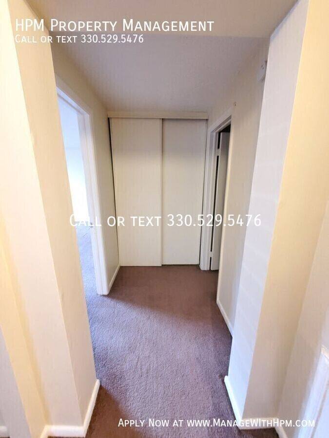 Apartment for rent at 591 E Buchtel Ave, Akron, OH 44304