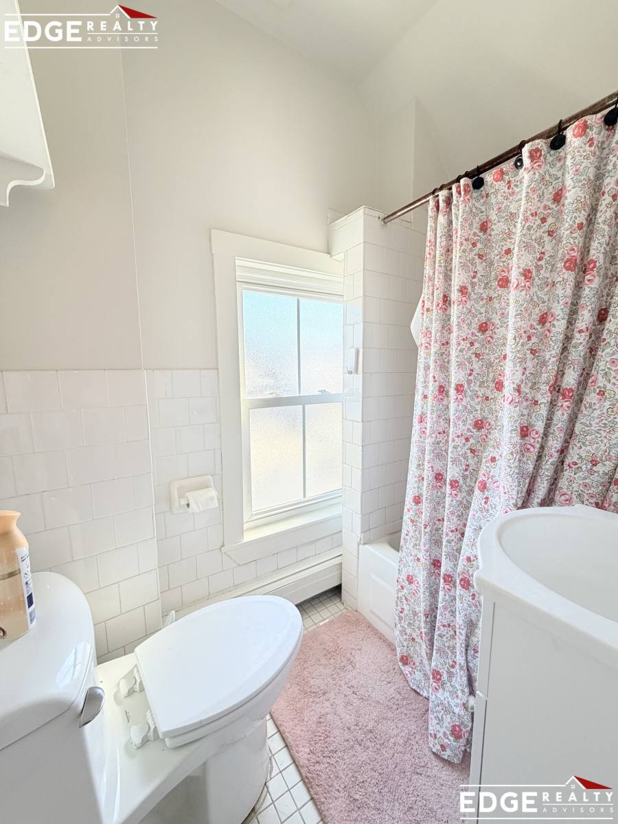 Apartment for rent at 33 Winship Place, Brighton, MA 02135