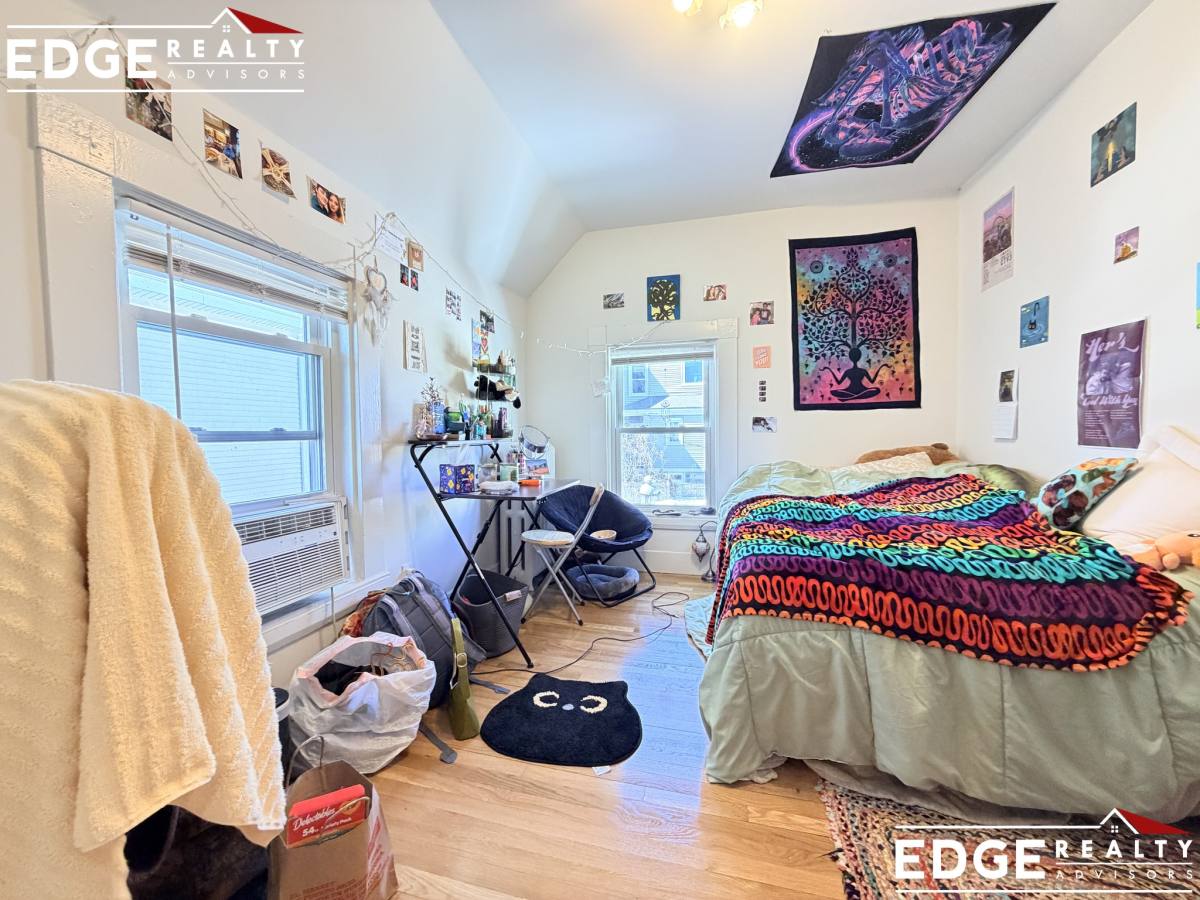 Apartment for rent at 33 Winship Place, Brighton, MA 02135