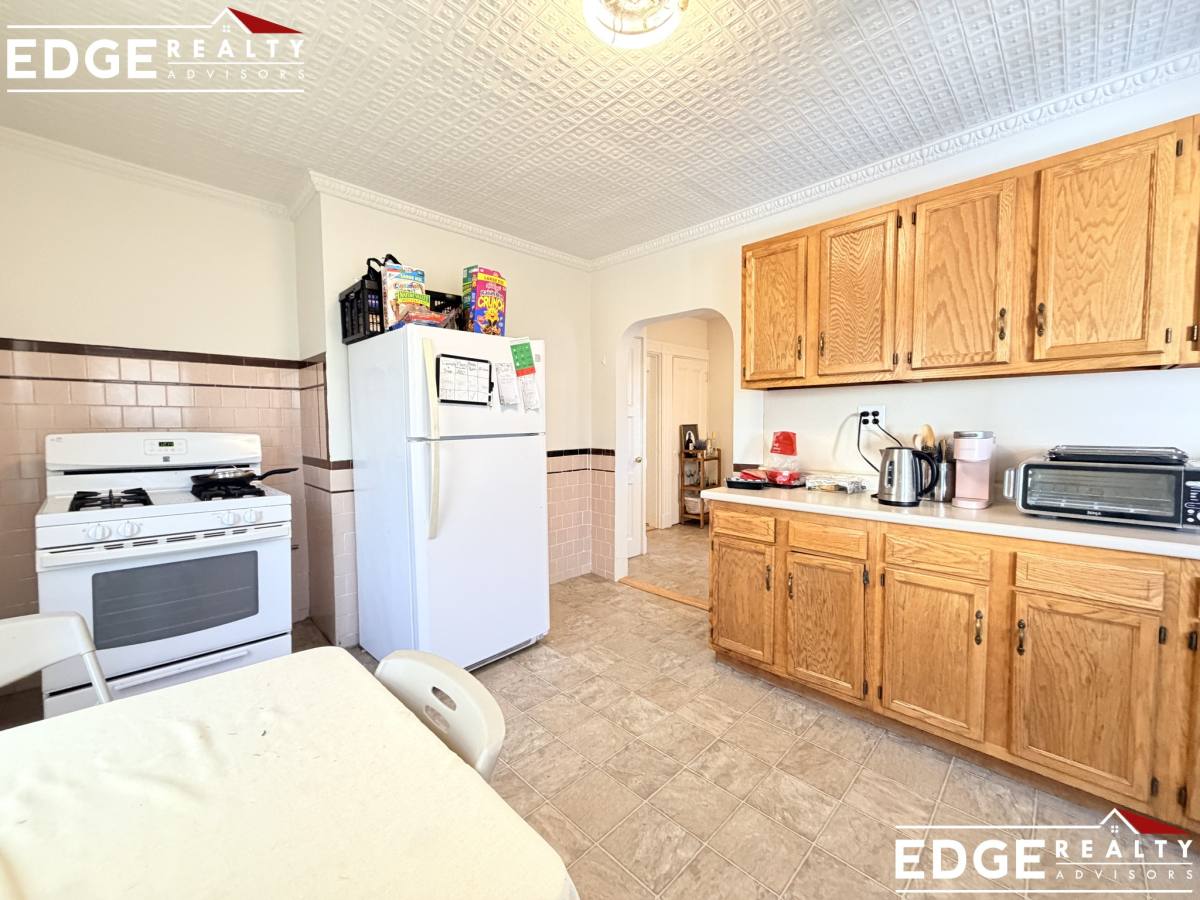 Apartment for rent at 33 Winship Place, Brighton, MA 02135