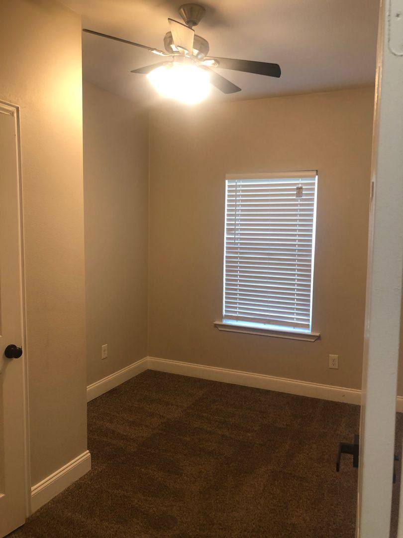 House for rent at 1012 E Oak St, Denton, TX 76205