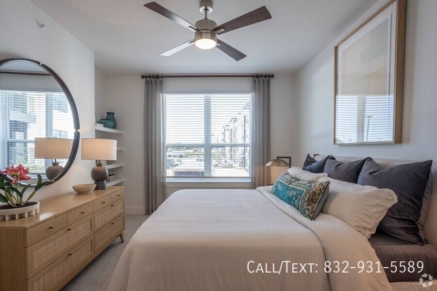 Apartment for rent at 6002 Westview Dr #ADD2, Houston, TX 77055