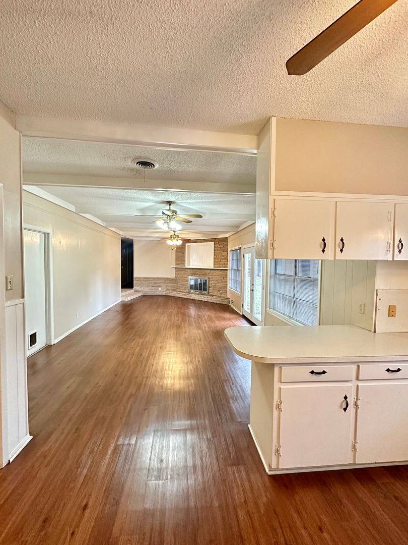 House for rent at 2913 Oak Forest Dr, San Angelo, TX 76904
