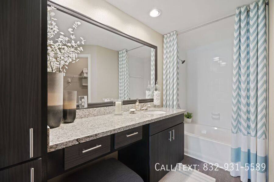 Apartment for rent at 3110 Old Chocolate Bayou Rd #SDASE, Pearland, TX 77584