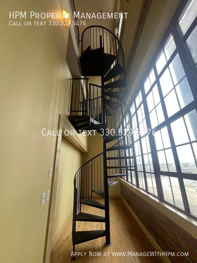 Apartment for rent at 2341 Carnegie Ave #306, Cleveland, OH 44115