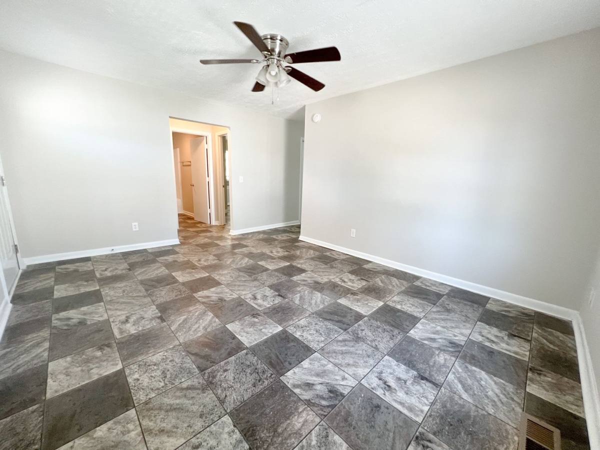 House for rent at 1139 Main St, Clarksville, TN 37040
