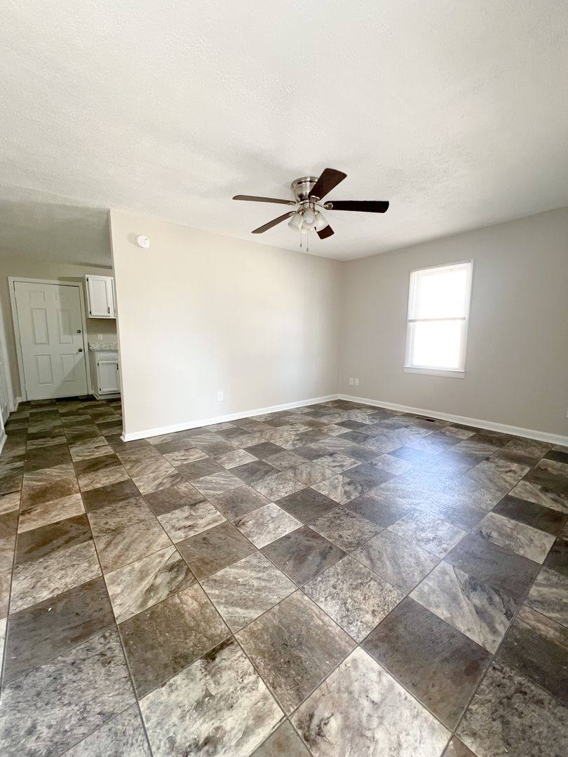 House for rent at 1139 Main St, Clarksville, TN 37040