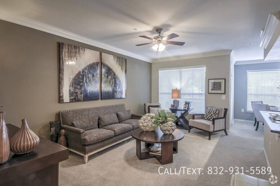 Apartment for rent at 4899 La Branch St #TPMD2, Houston, TX 77004