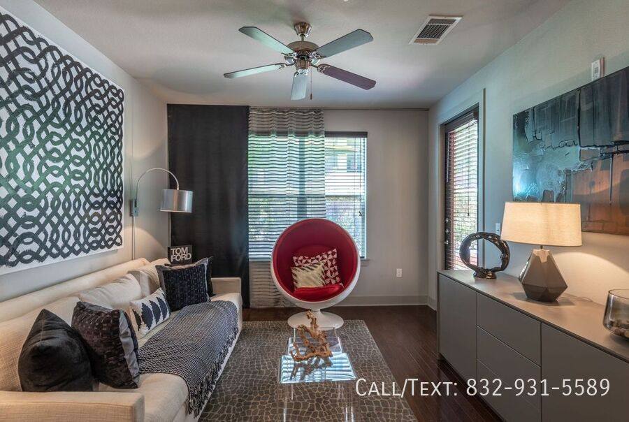 Apartment for rent at 1000 Maxie St #24EW, Houston, TX 77007