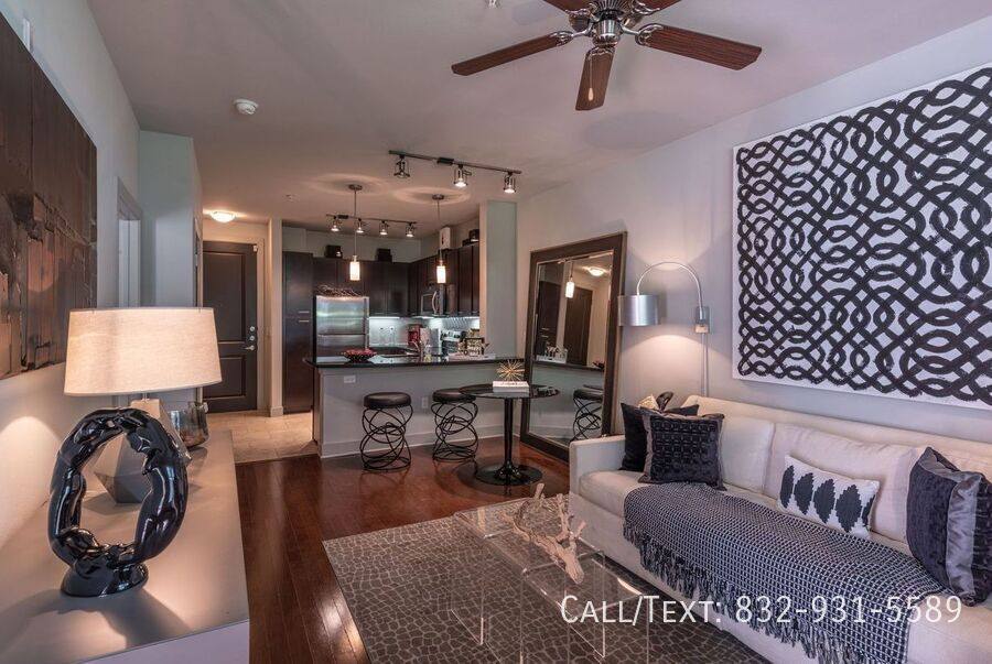 Apartment for rent at 1000 Maxie St #24EW, Houston, TX 77007