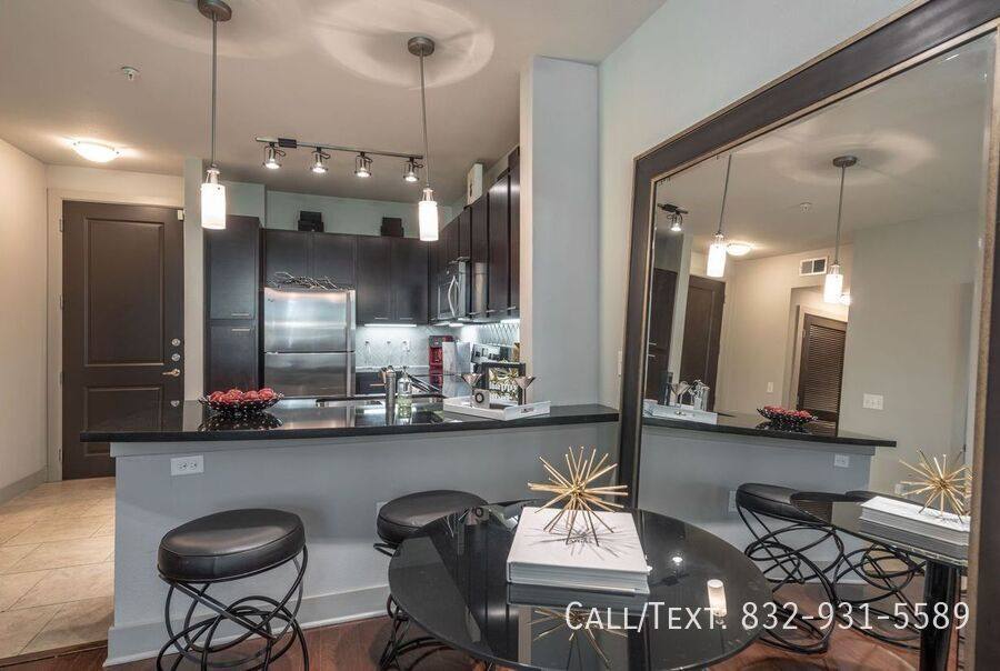 Apartment for rent at 1000 Maxie St #24EW, Houston, TX 77007