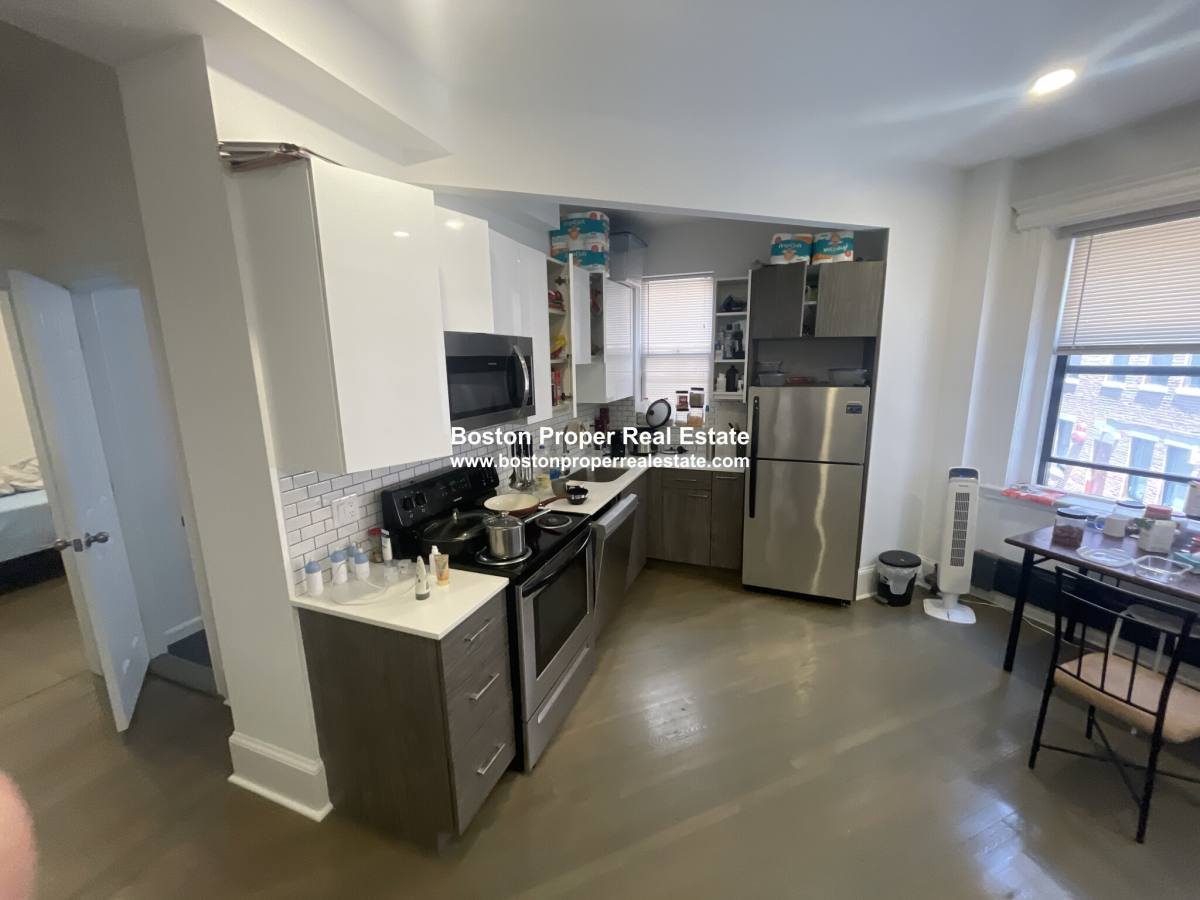 Apartment for rent at 11 Queensberry St #7, Boston, MA 02215