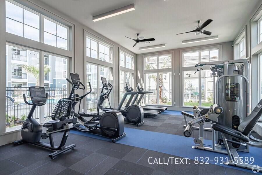 Apartment for rent at 5401 Allendale Rd #SLAG, Houston, TX 77017