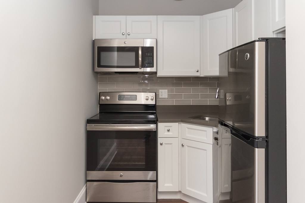 Apartment for rent at 817 Lakeside Place #D107, Chicago, IL 60640