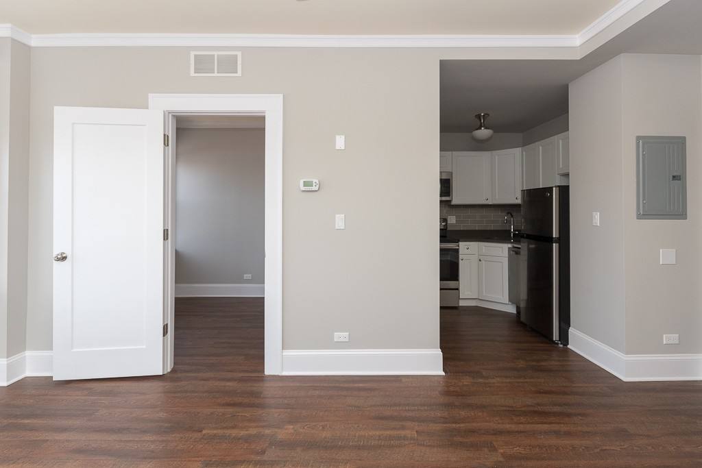 Apartment for rent at 817 Lakeside Place #D107, Chicago, IL 60640