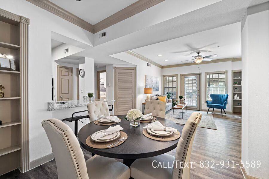 Apartment for rent at 8882 Westheimer Rd #RAEE3, Houston, TX 77063